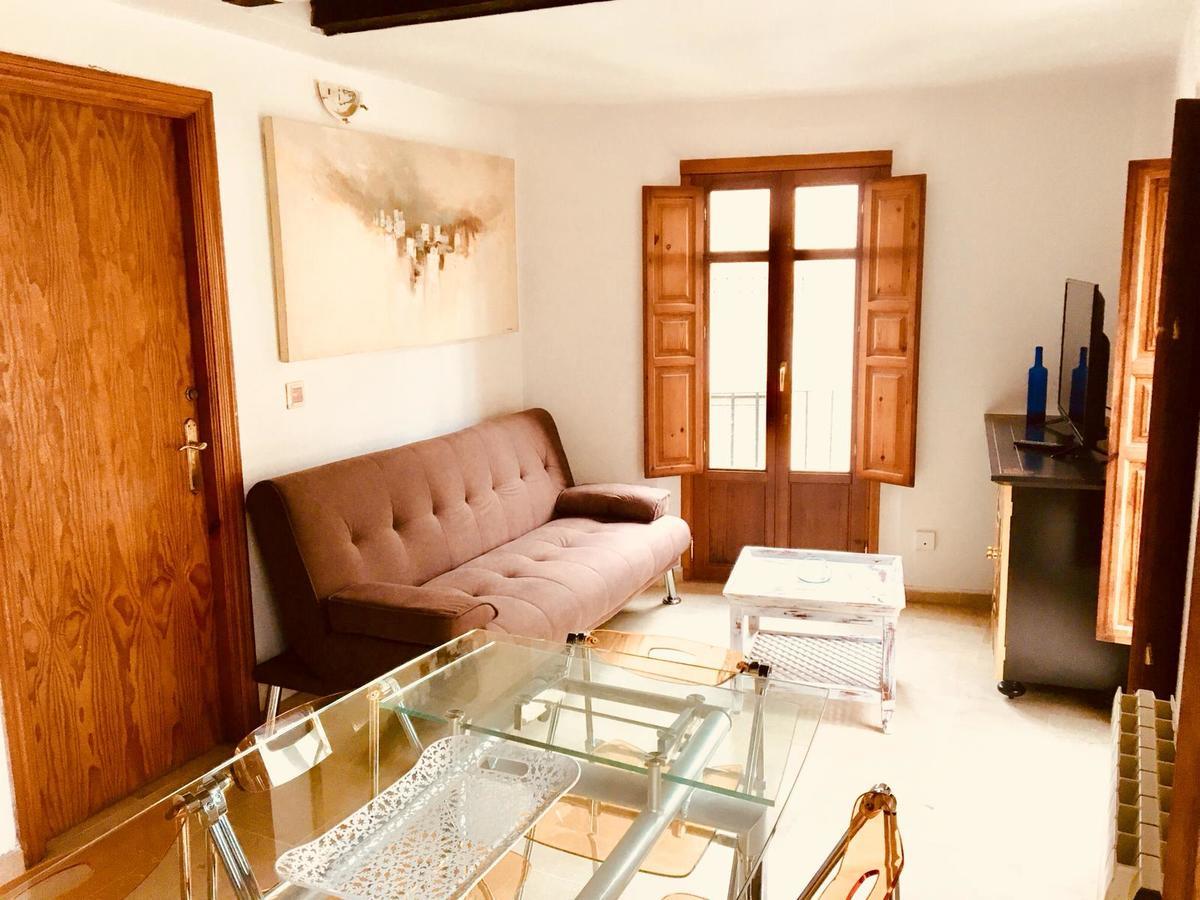Charming Apartments De Gomerez Гранада Екстериор снимка