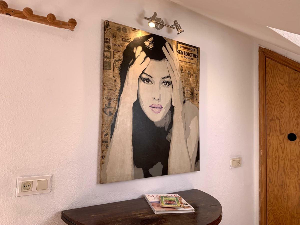Charming Apartments De Gomerez Гранада Екстериор снимка