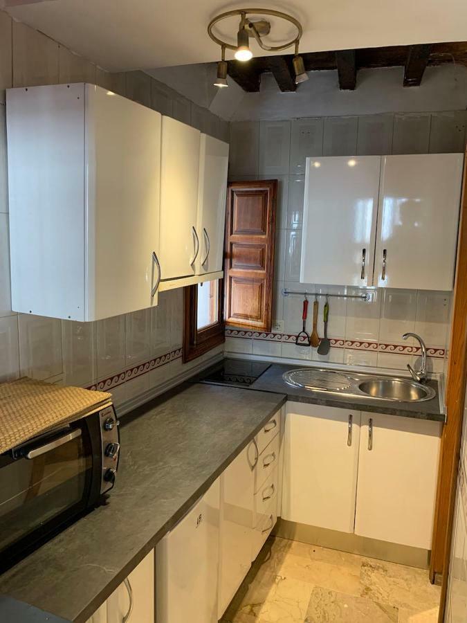 Charming Apartments De Gomerez Гранада Екстериор снимка
